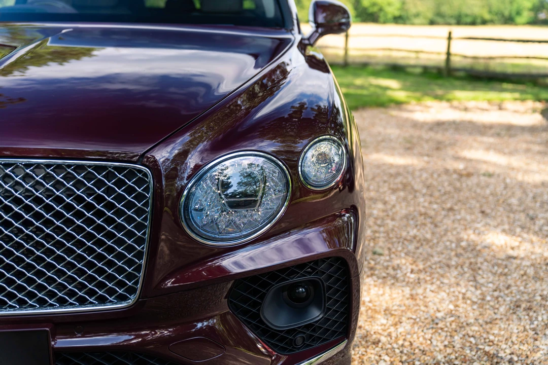 2021 Bentley Bentayga - Image 19 of 31