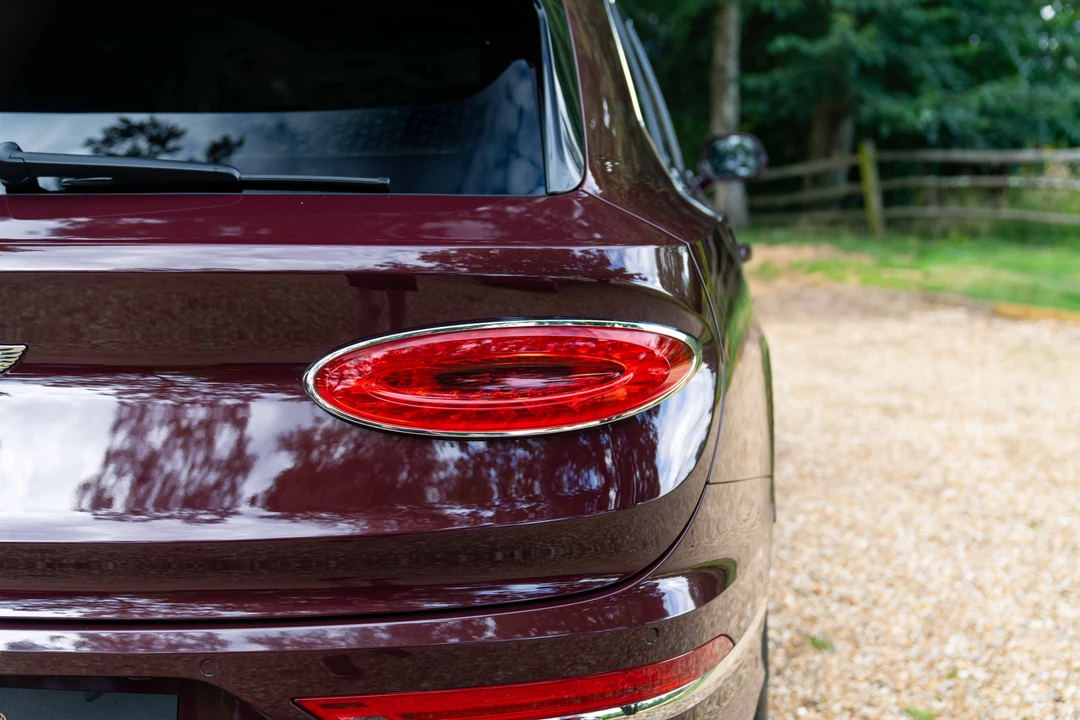 2021 Bentley Bentayga - Image 30 of 31