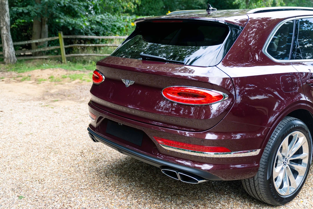 2021 Bentley Bentayga - Image 31 of 31