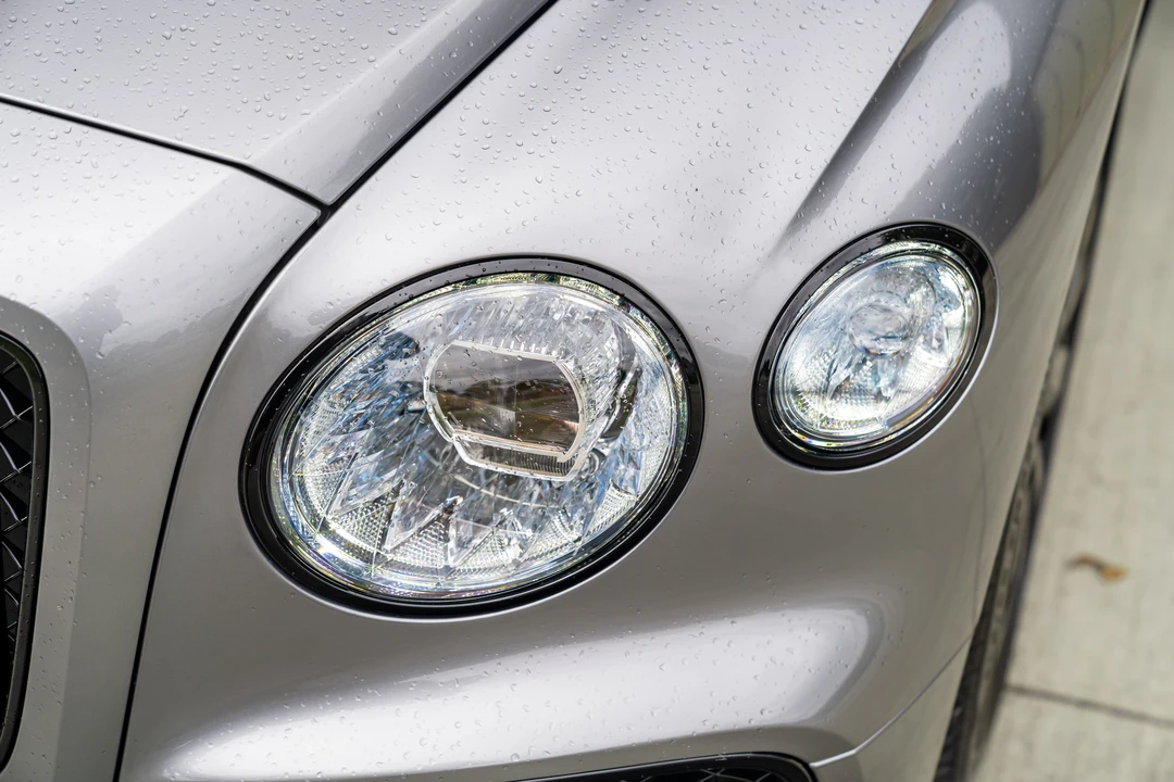 2021 Bentley Continental Flying Spur - Image 30 of 31