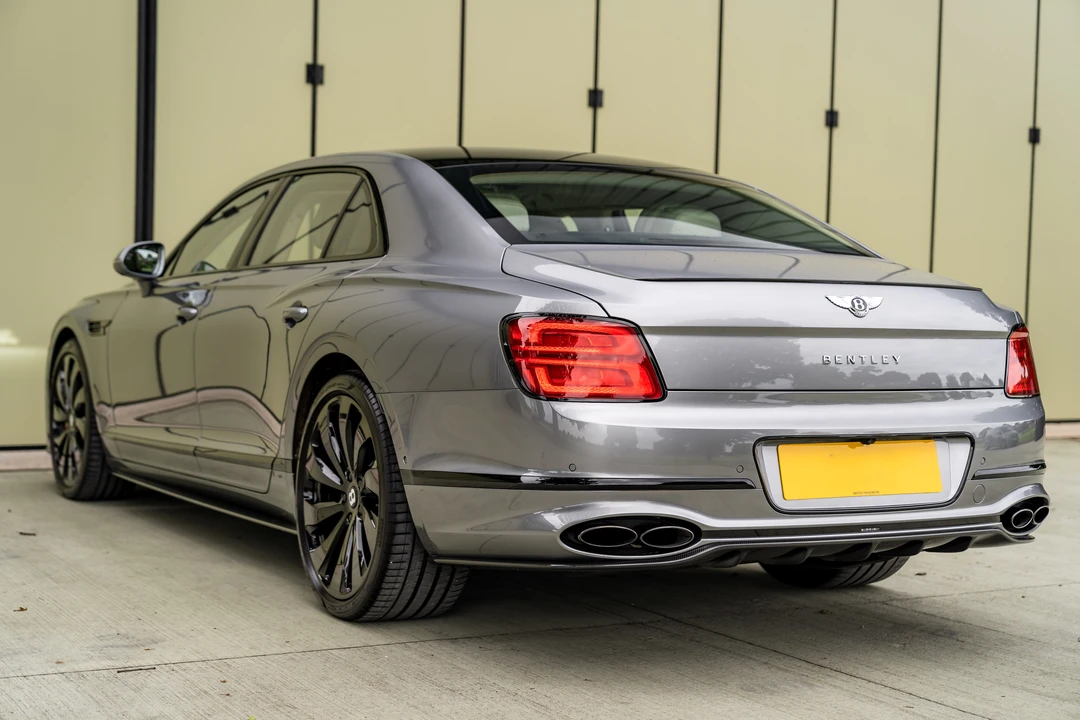 2021 Bentley Continental Flying Spur - Image 14 of 31