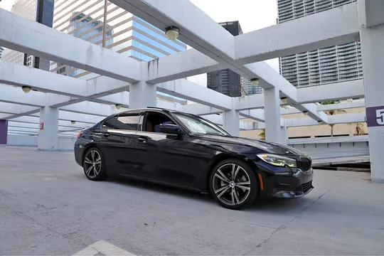 2021 BMW 3 Series 330i Sedan 4D