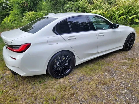 2021 BMW 3 Series 330i xDrive Sedan 4D