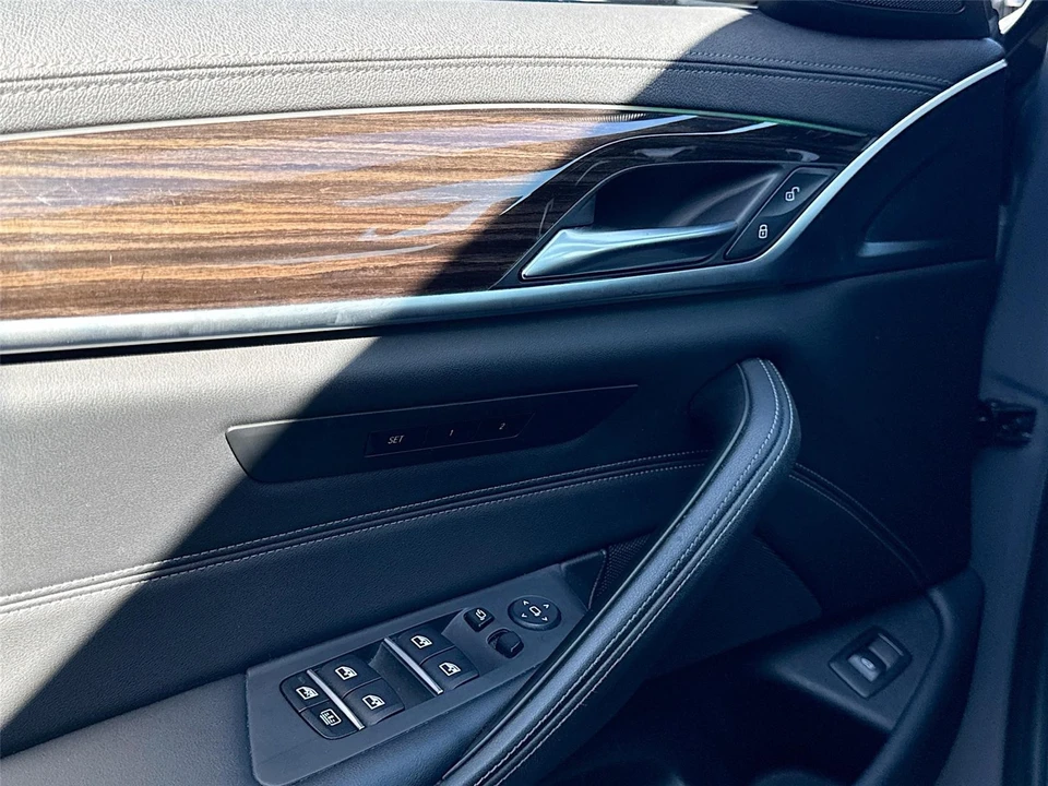 2021 BMW G30 5 Series Sedan - Image 15 of 21