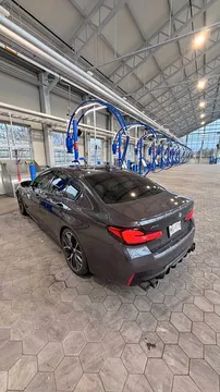 2021 BMW 5 Series M550i xDrive Sedan
