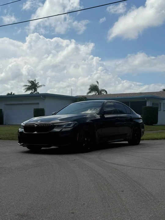 2021 BMW G30 M550i & M550d Sedan - Image 3 of 10