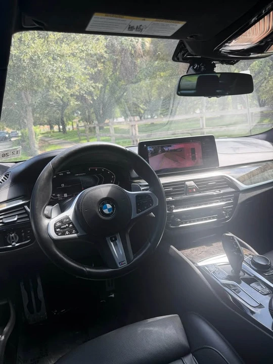 2021 BMW G30 M550i & M550d Sedan - Image 9 of 10