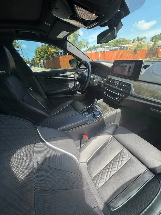 2021 BMW G30 M550i & M550d Sedan - Image 10 of 10
