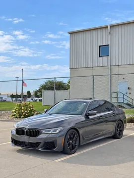 2021 BMW 5 Series M550i xDrive Sedan 4D
