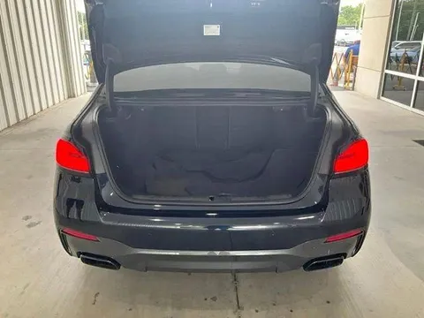 2021 BMW 5 Series M550i xDrive