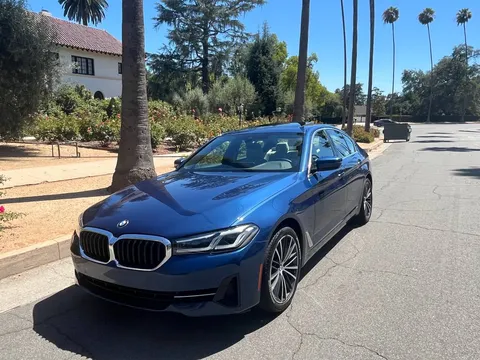 2021 BMW 530i