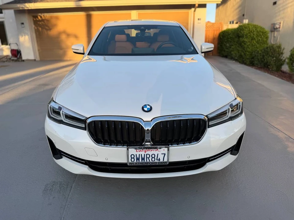 2021 BMW G30 5 Series Sedan - Image 5 of 16