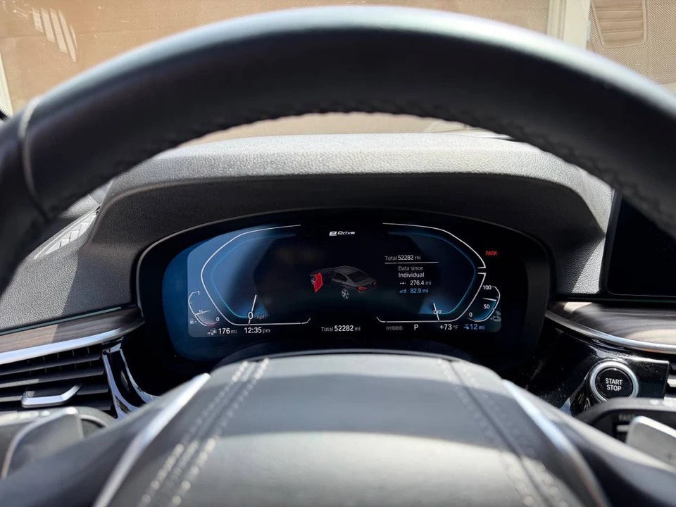 2021 BMW G30 5 Series Sedan - Image 15 of 16