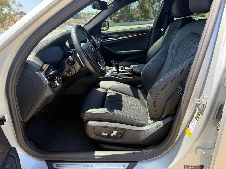 2021 BMW G30 5 Series Sedan - Image 9 of 12