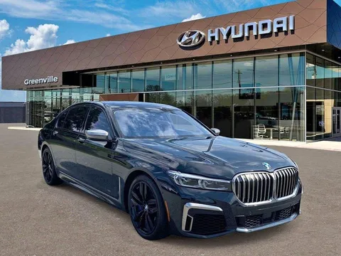 2021 BMW 7 Series M760i xDrive