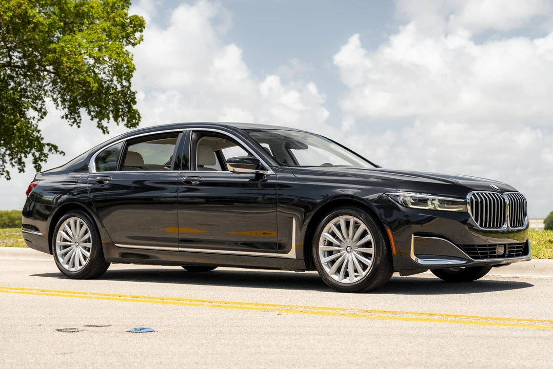 2021 BMW G11/G12 7 Series - Image 9 of 31