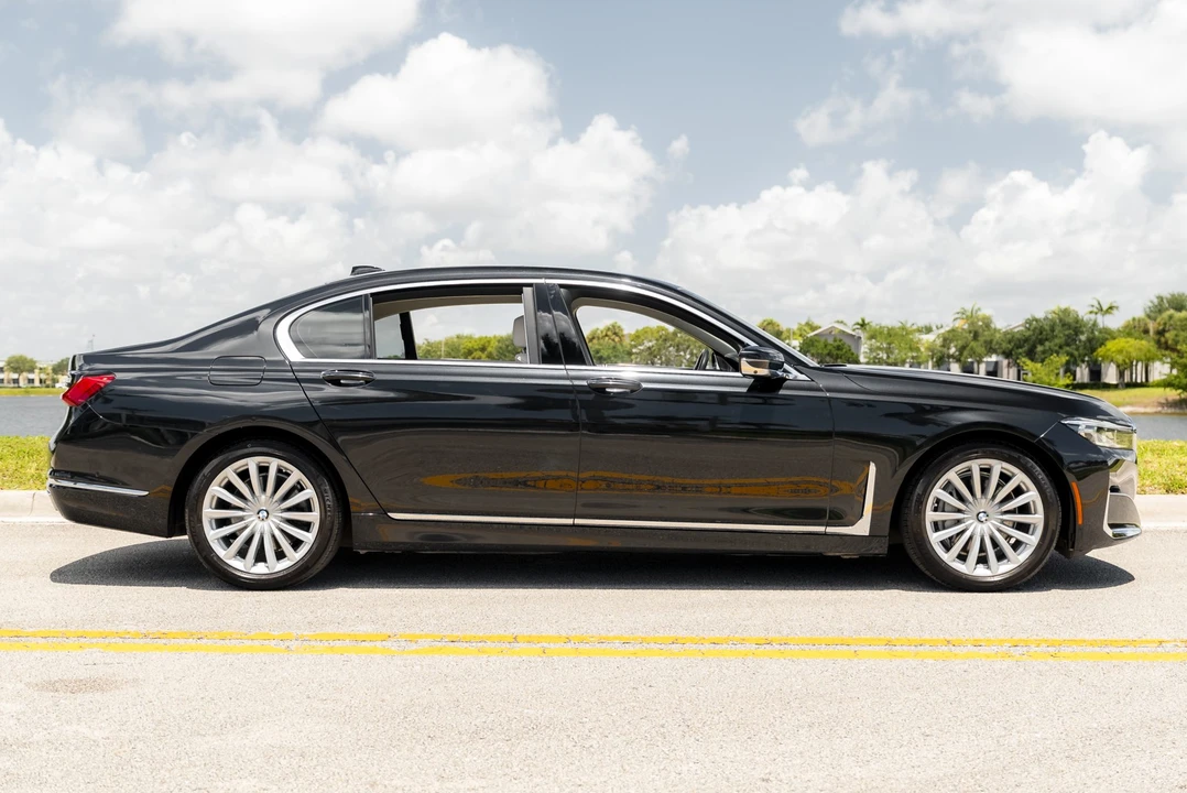 2021 BMW G11/G12 7 Series - Image 8 of 31