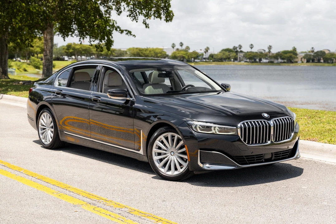 2021 BMW G11/G12 7 Series - Image 13 of 31