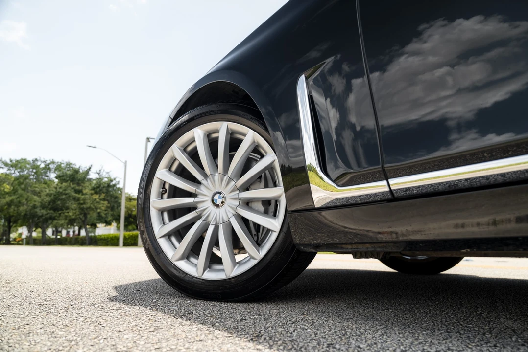 2021 BMW G11/G12 7 Series - Image 29 of 31