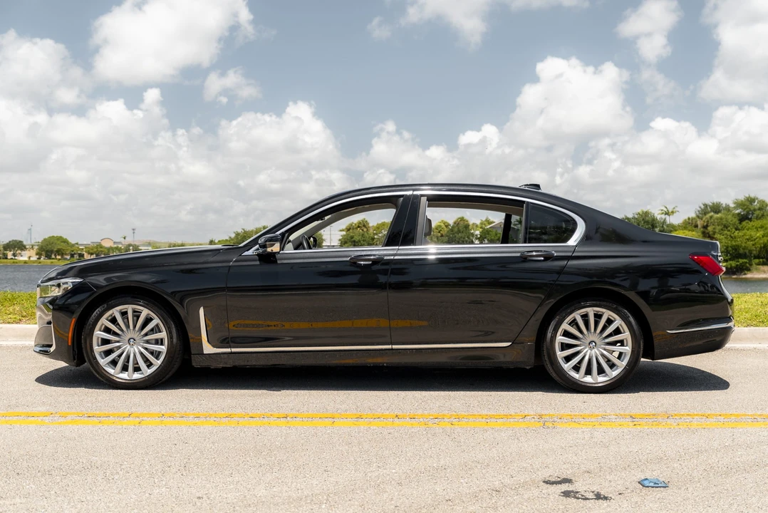2021 BMW G11/G12 7 Series - Image 3 of 31