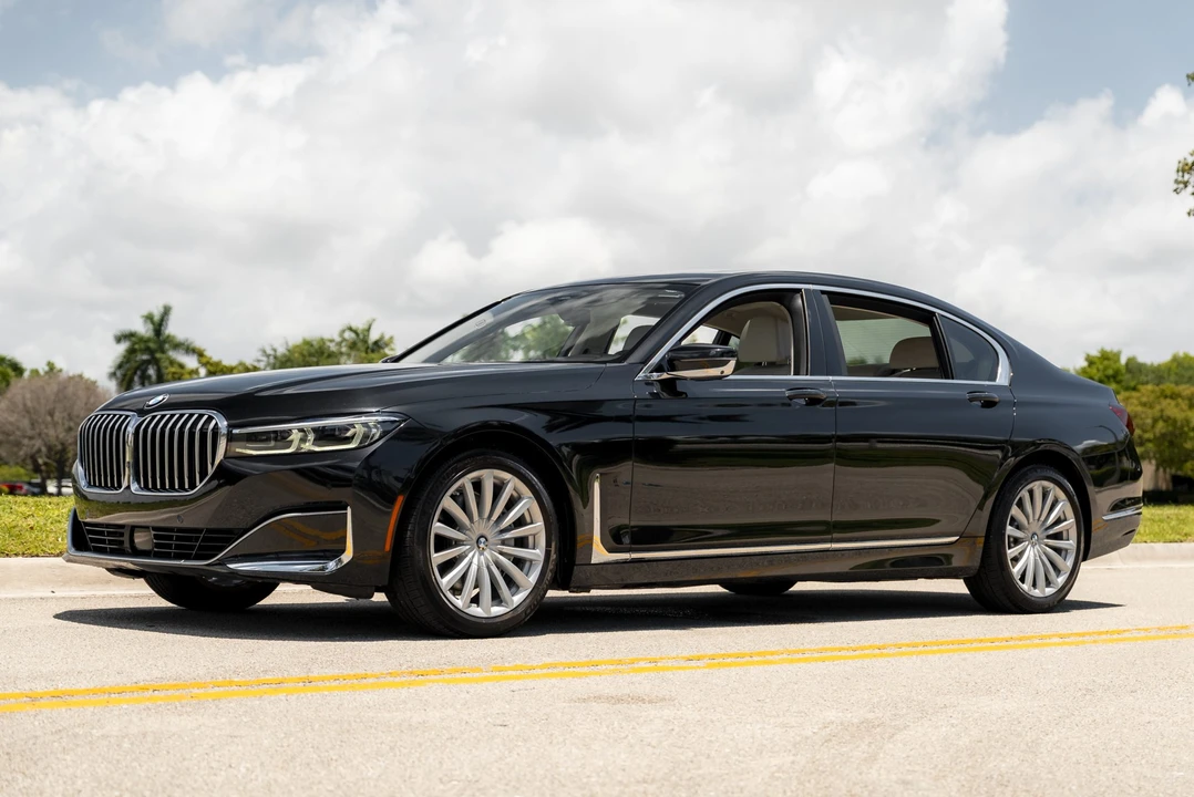 2021 BMW G11/G12 7 Series - Image 2 of 31