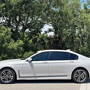 2021 BMW 740i xDrive M Sport