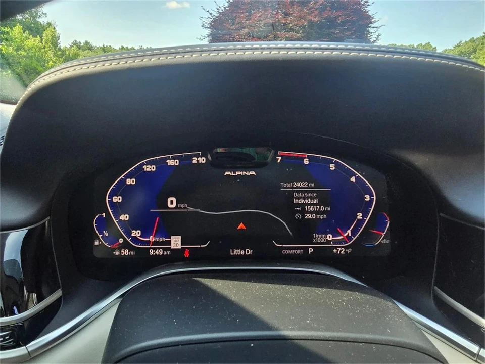 2021 BMW Alpina B7 - Image 19 of 31