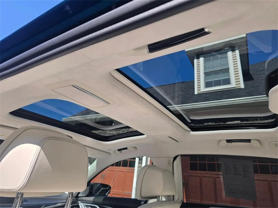 2021 BMW Alpina B7 - Image 30 of 31