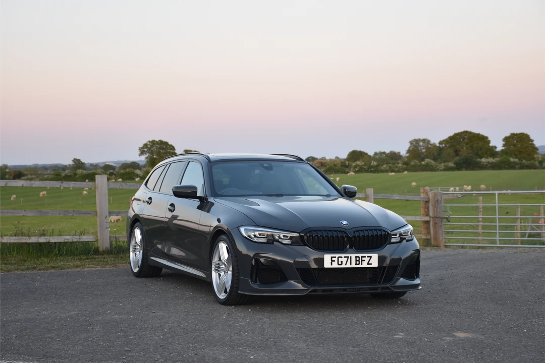 2021 BMW Alpina B3 - Image 3 of 31