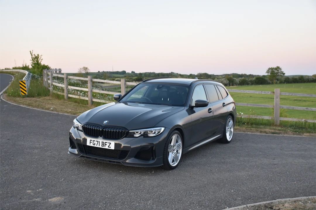2021 BMW Alpina B3 - Image 18 of 31