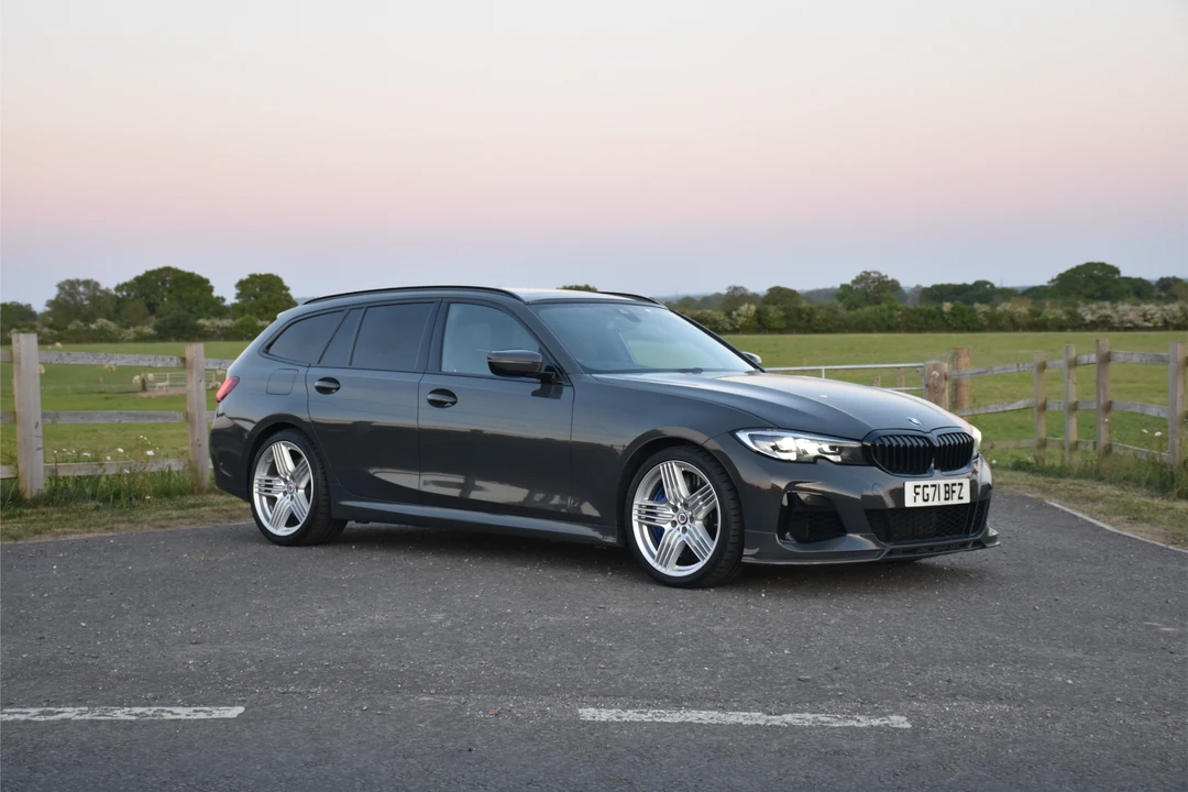 2021 BMW Alpina B3 - Image 25 of 31