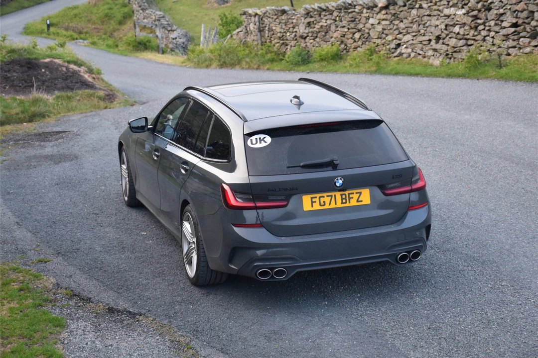 2021 BMW Alpina B3 - Image 28 of 31