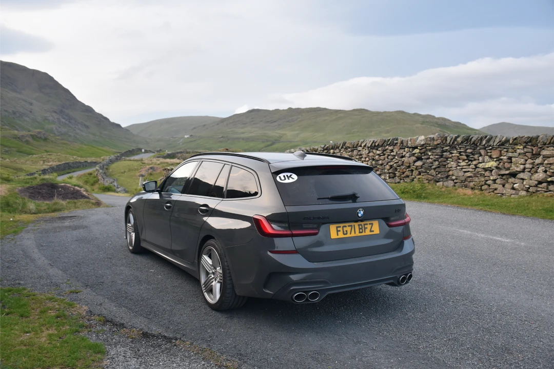 2021 BMW Alpina B3 - Image 16 of 31