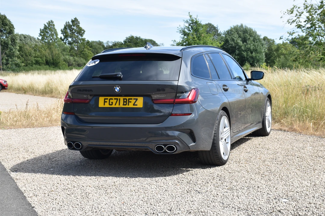2021 BMW Alpina B3 - Image 13 of 31