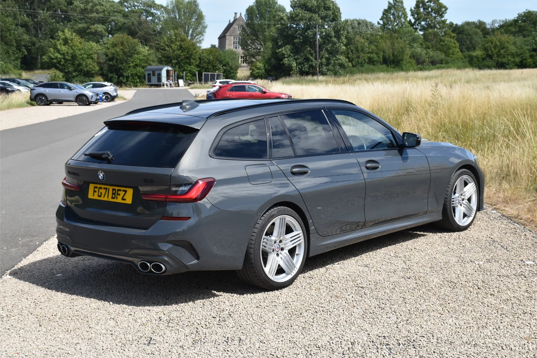 2021 BMW Alpina B3 - Image 5 of 31