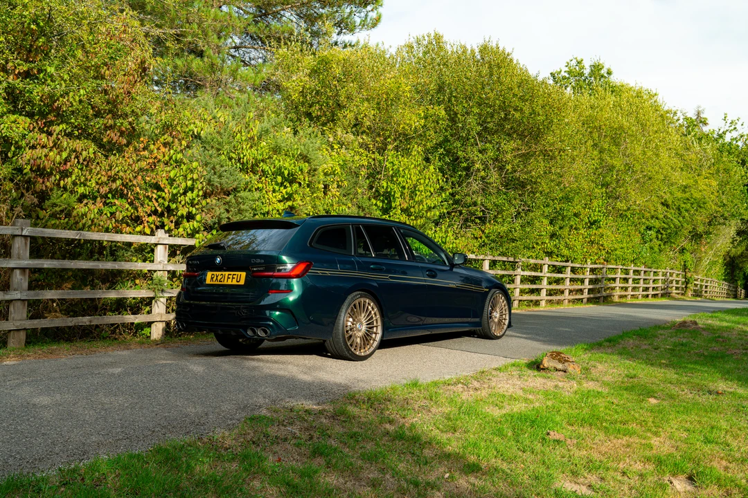 2021 BMW Alpina B3 - Image 7 of 31