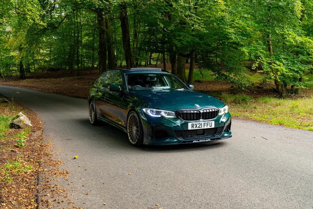 2021 BMW Alpina B3 - Image 9 of 31