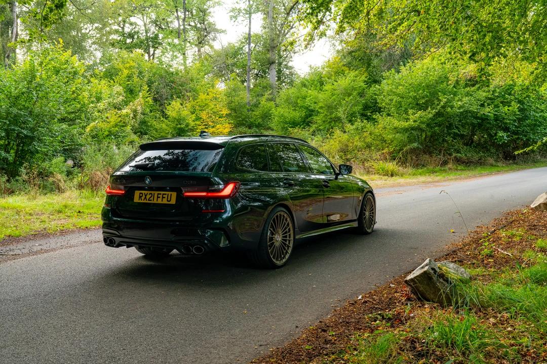 2021 BMW Alpina B3 - Image 26 of 31