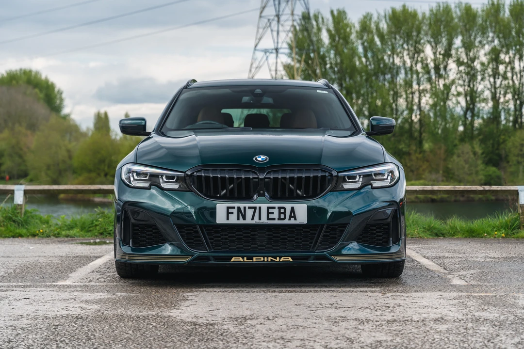 2021 BMW Alpina B3 - Image 2 of 31