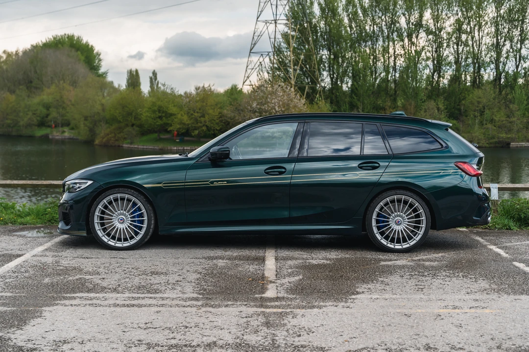 2021 BMW Alpina B3 - Image 4 of 31