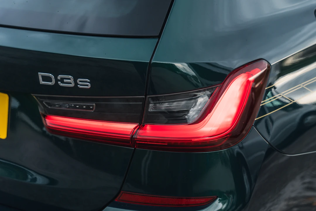 2021 BMW Alpina B3 - Image 23 of 31