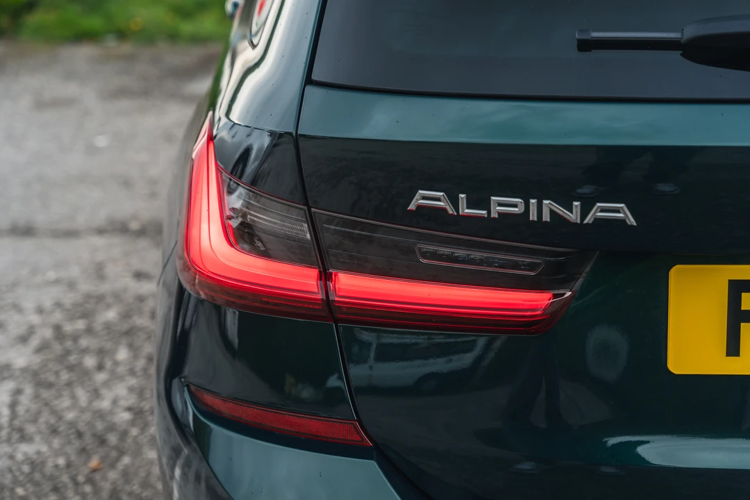 2021 BMW Alpina B3 - Image 24 of 31