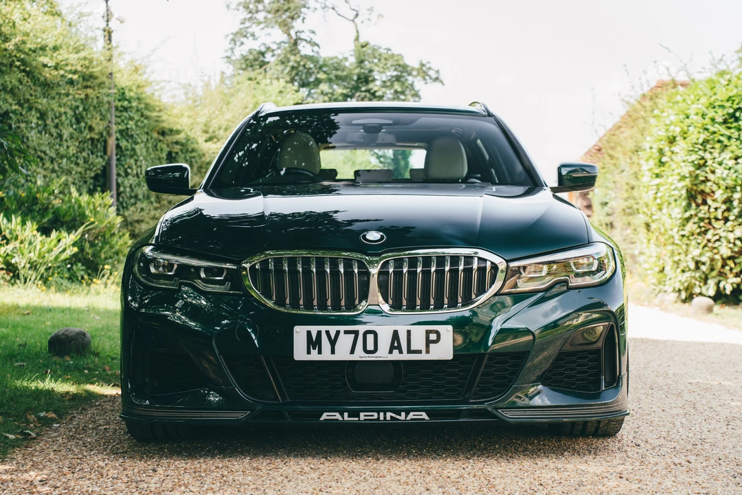 2021 BMW Alpina B3 - Image 2 of 31