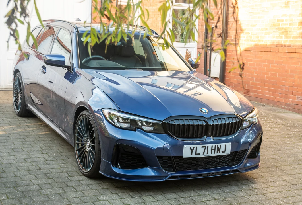 2021 BMW Alpina B3 - Image 9 of 31