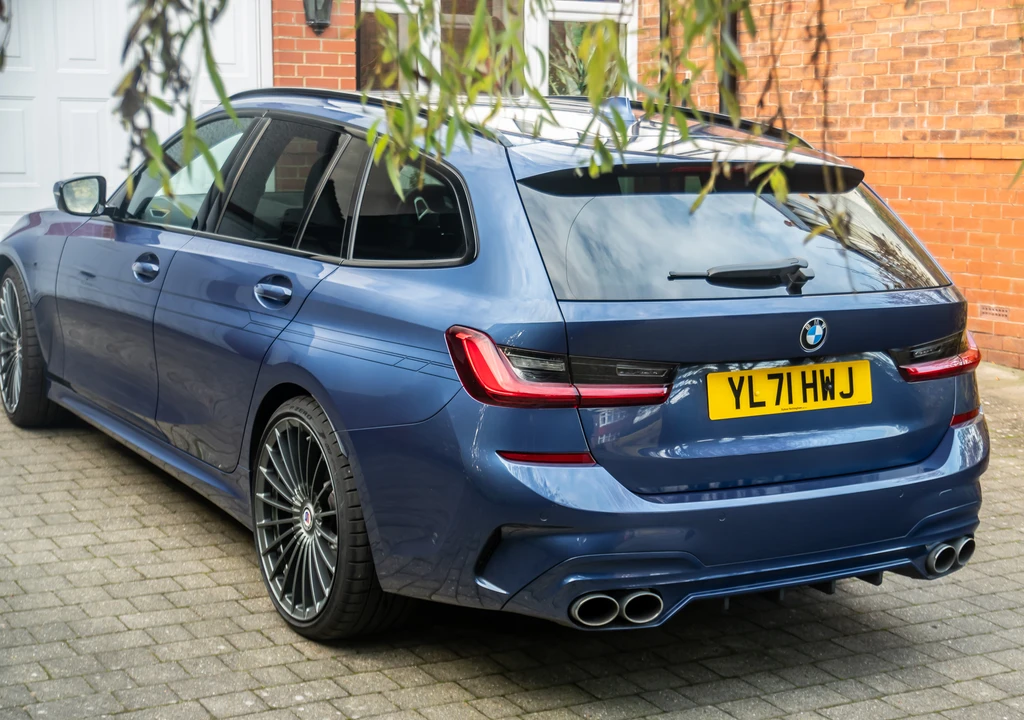 2021 BMW Alpina B3 - Image 19 of 31