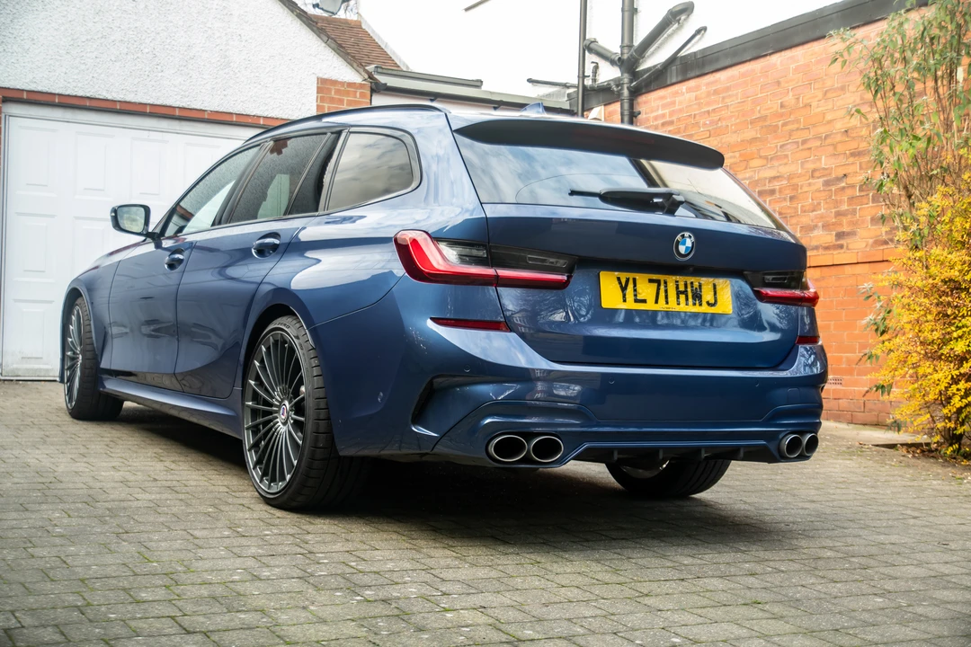 2021 BMW Alpina B3 - Image 4 of 31