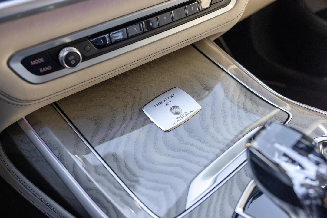 2021 BMW X7 - Image 28 of 31