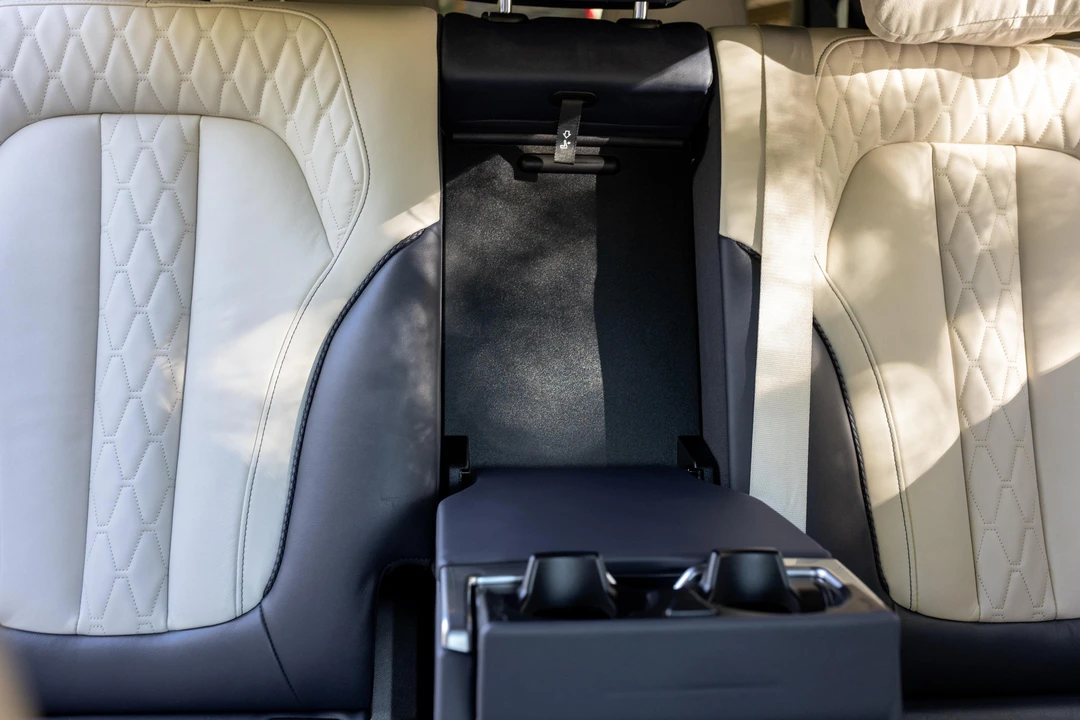 2021 BMW X7 - Image 23 of 31
