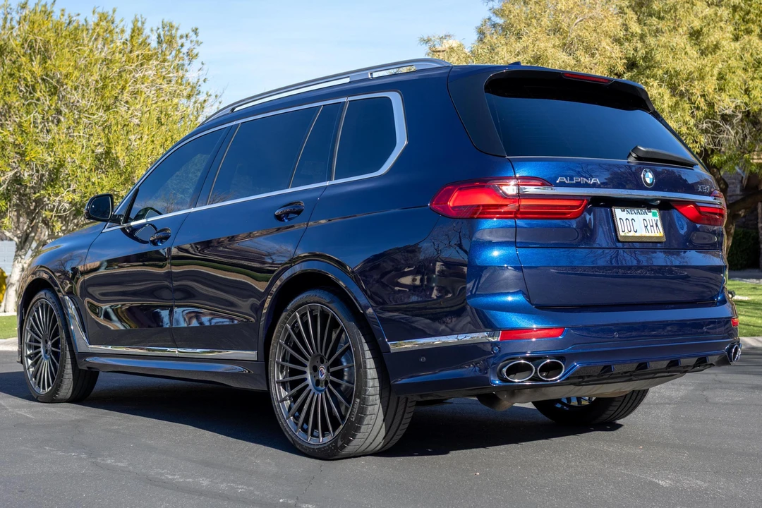 2021 BMW X7 - Image 4 of 31