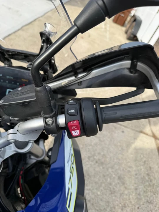 2021 BMW Motorcycles - Image 8 of 11